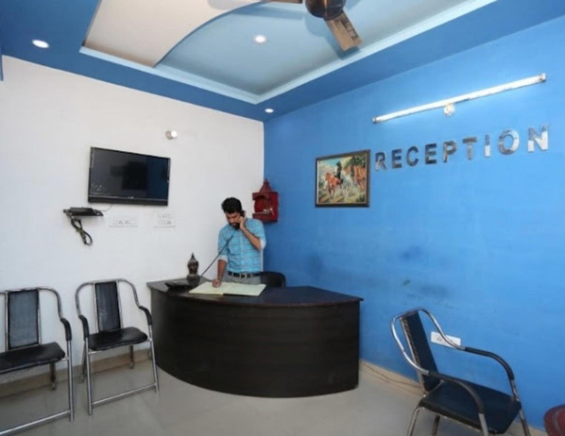 Hotel S K Palace Lucknow , Best Hotel In Lucknow , Hotel In Transport Nagar Lucknow ,Budget Hotels In Lucknow Exterior foto